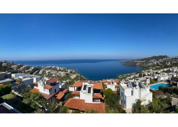 Yalikavakta Muhtesem Deniz Manzarali Bahceli Apartment Bodrum