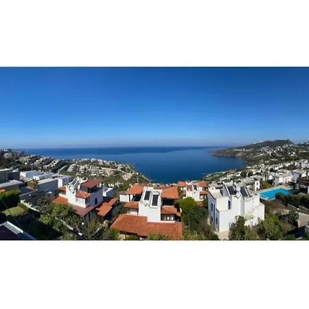 Yalikavakta Muhtesem Deniz Manzarali Bahceli Apartment Bodrum